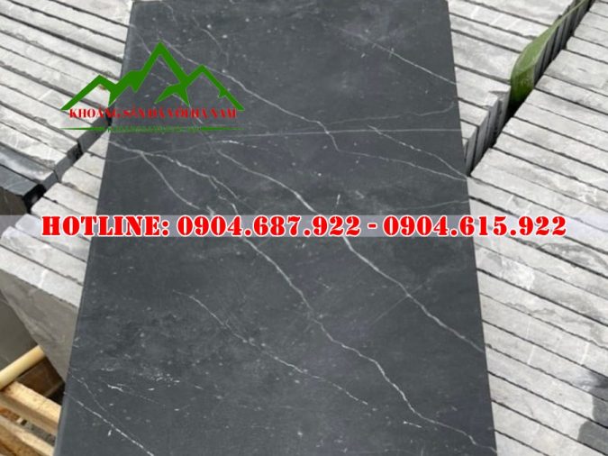 Mẫu đá xanh đen mài hone lát sân