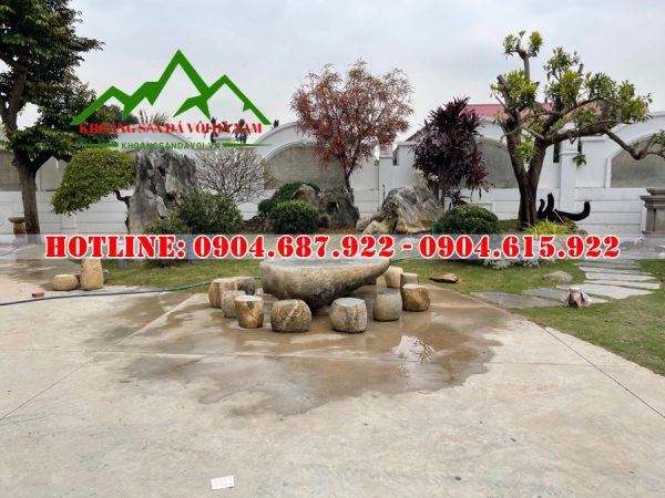 bàn ghế đá sân vườn tự nhiên
