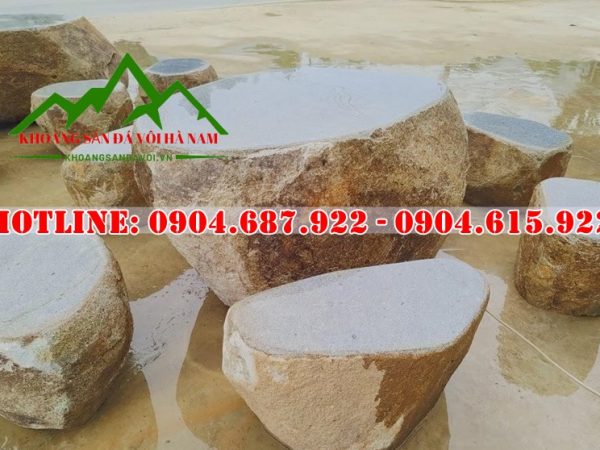mẫu bàn ghế đá cuội đẹp
