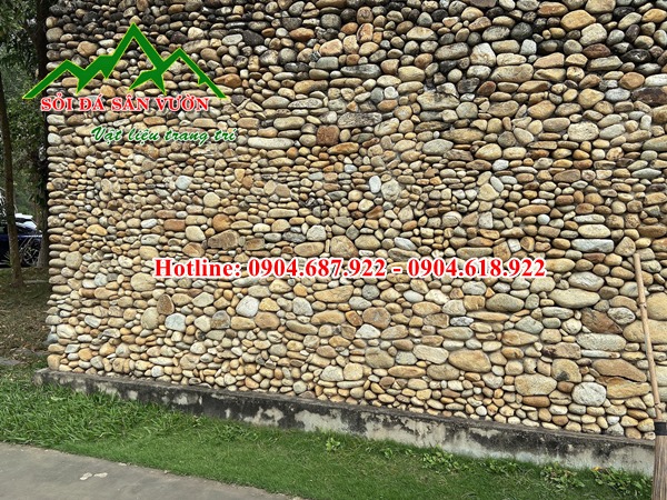 kho đá cuội gắn tường
