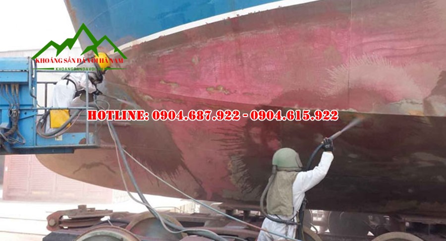 cát bắn gỉ tàu thuyền