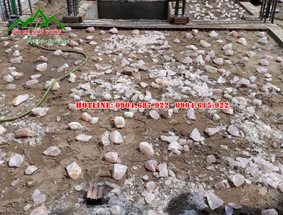 Bán vụn thạch anh thô rải nền nhà