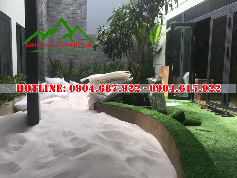 cát trắng trang trí sân vườn