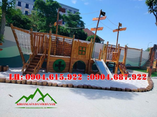 cat-trang-kho-rai-san-choi-tre-em